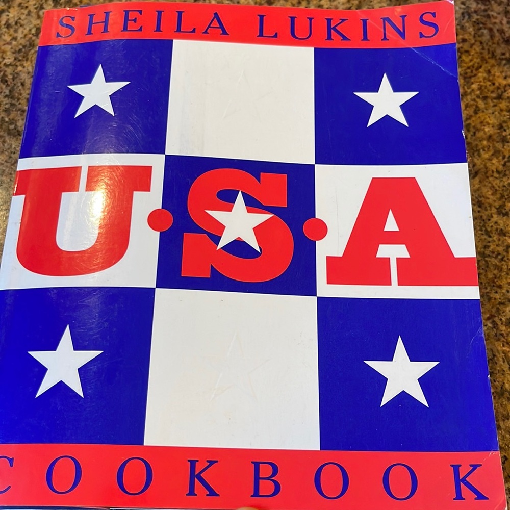 USA COOKBOOK By Sheila Lukins